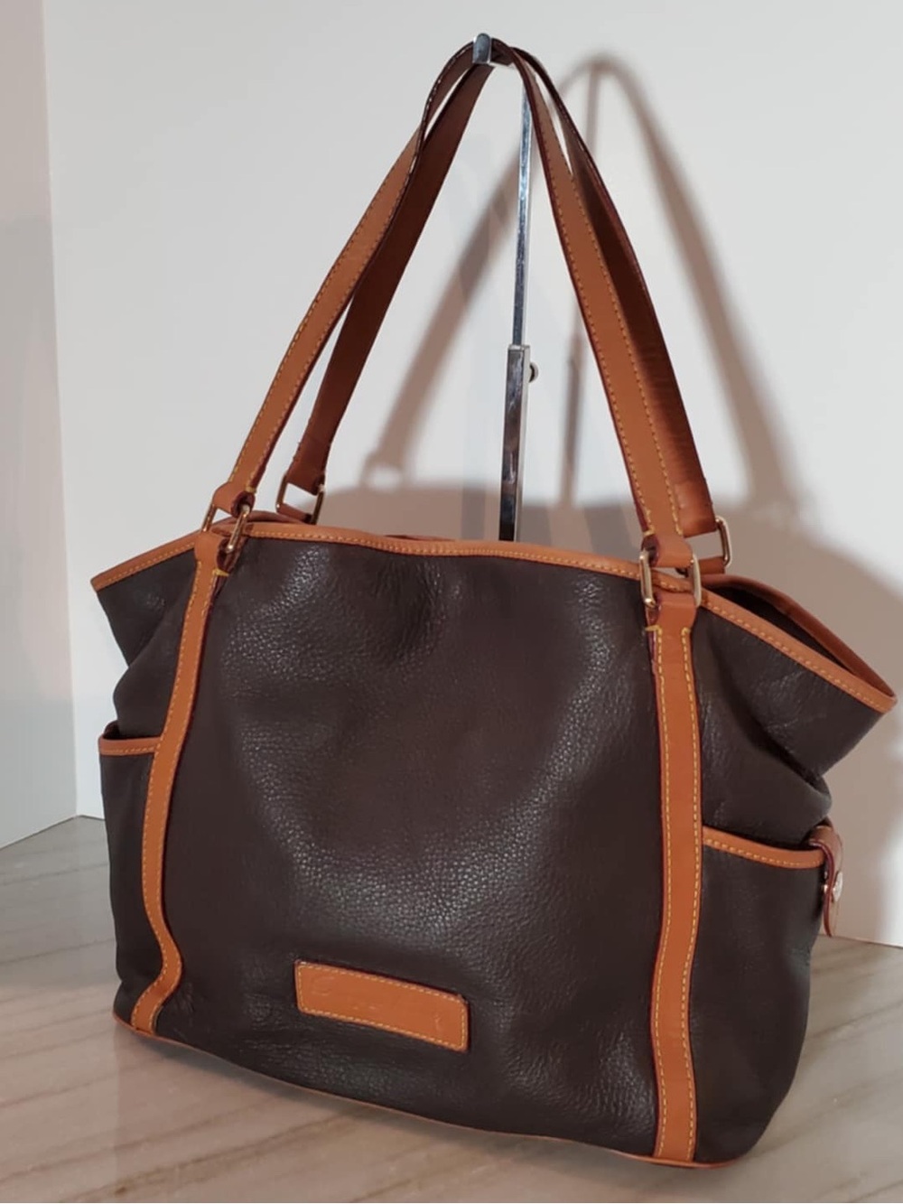 DOONEY & BOURKE Florentine Kristen Black Leather Shoulder Tote Bag VTG